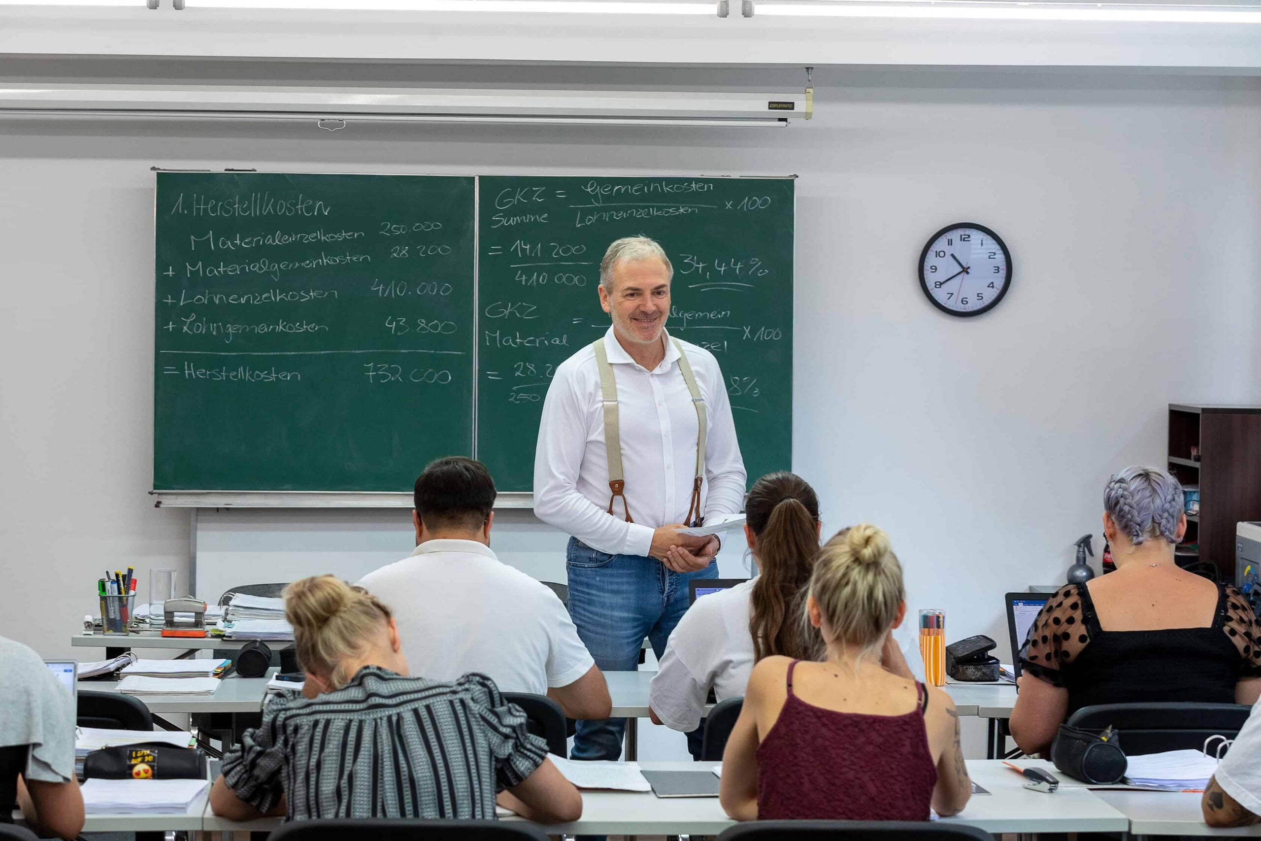 Kosmetikmeisterunterricht auf dem Beautycampus der German Beauty Academy